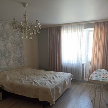Продается 1-комнатная квартира, 55 м²