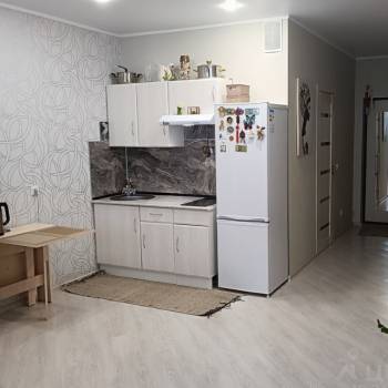 Продается 1-комнатная квартира, 30 м²
