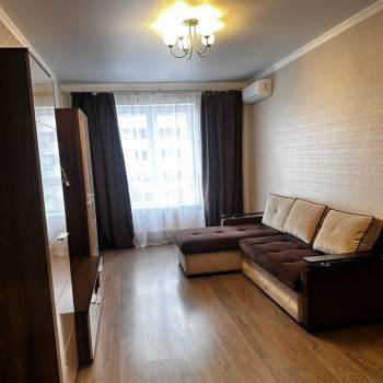 Сдается 1-комнатная квартира, 40,3 м²