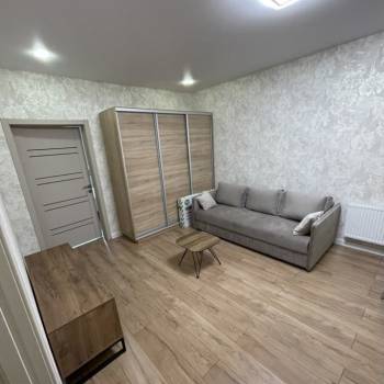 Сдается 1-комнатная квартира, 46 м²