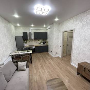 Сдается 1-комнатная квартира, 46 м²