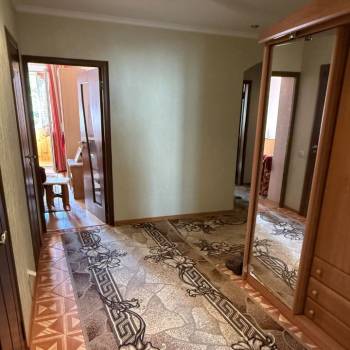 Сдается 2-х комнатная квартира, 78,3 м²