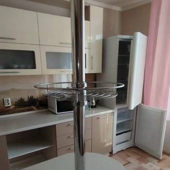 Сдается Многокомнатная квартира, 78 м²