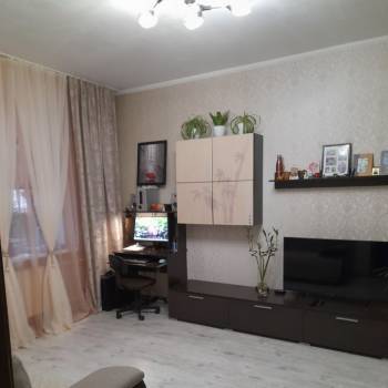 Сдается 1-комнатная квартира, 46 м²