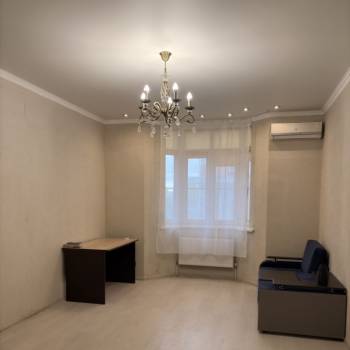 Сдается 1-комнатная квартира, 45 м²