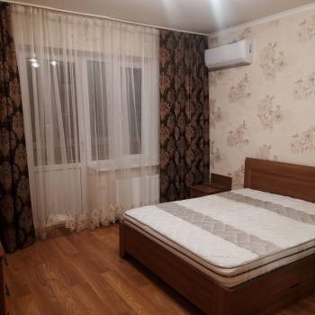 Сдается 2-х комнатная квартира, 60 м²