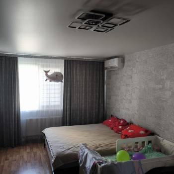 Продается 1-комнатная квартира, 47 м²