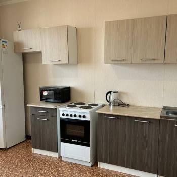 Сдается 1-комнатная квартира, 44 м²