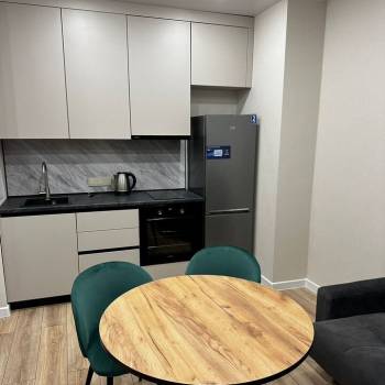 Сдается 1-комнатная квартира, 43 м²