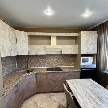 Сдается 2-х комнатная квартира, 68 м²