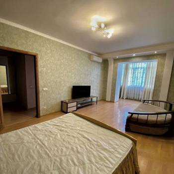 Сдается 1-комнатная квартира, 47 м²