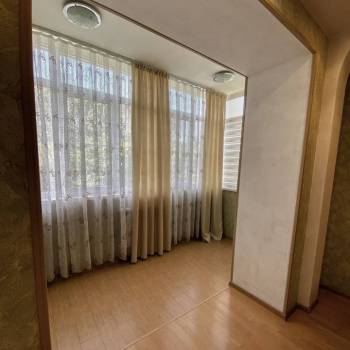 Сдается 1-комнатная квартира, 47 м²