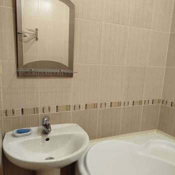 Сдается 2-х комнатная квартира, 42 м²