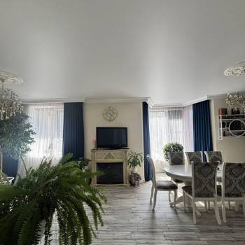 Продается Дом, 240 м²