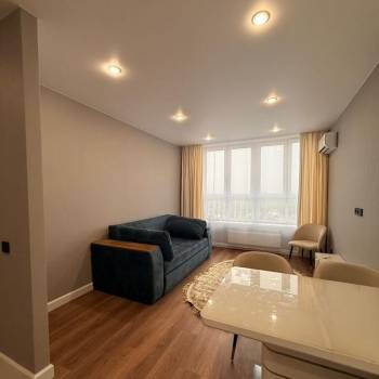 Сдается 2-х комнатная квартира, 42 м²