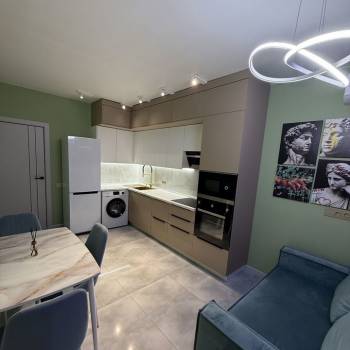 Сдается 1-комнатная квартира, 40 м²
