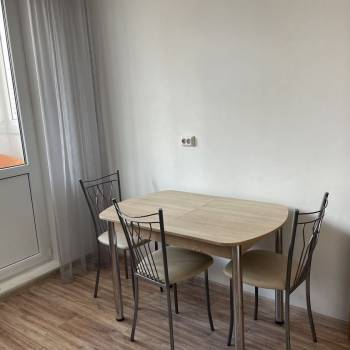 Сдается 1-комнатная квартира, 41 м²