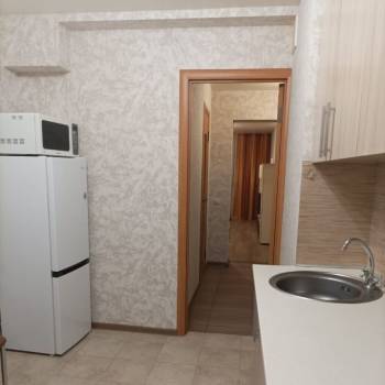 Сдается 1-комнатная квартира, 35 м²