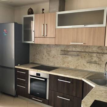Сдается 2-х комнатная квартира, 70 м²