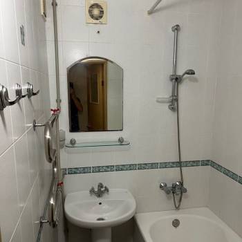 Сдается 2-х комнатная квартира, 64 м²