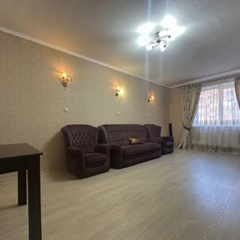 Сдается 2-х комнатная квартира, 67 м²