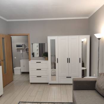 Сдается 1-комнатная квартира, 44 м²