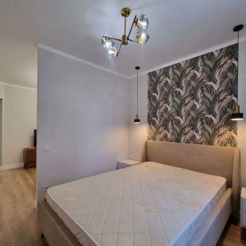 Сдается 1-комнатная квартира, 42 м²