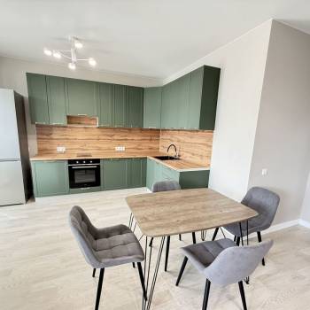 Сдается 2-х комнатная квартира, 60 м²