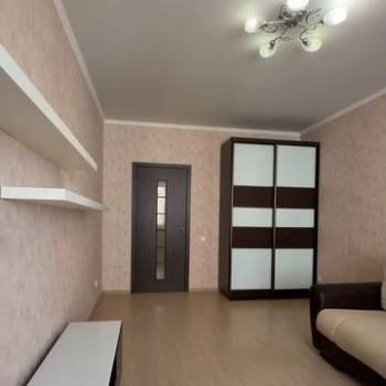 Продается 2-х комнатная квартира, 60 м²