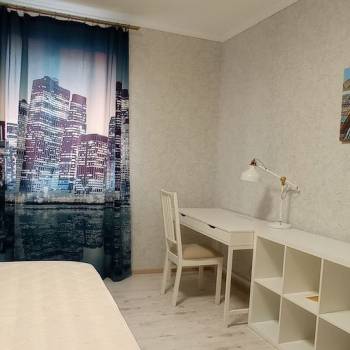 Сдается 2-х комнатная квартира, 70 м²