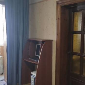 Продается Многокомнатная квартира, 74,4 м²