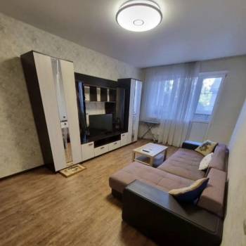 Сдается Многокомнатная квартира, 102 м²
