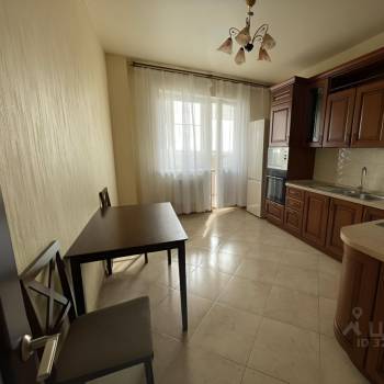 Продается 1-комнатная квартира, 47,3 м²