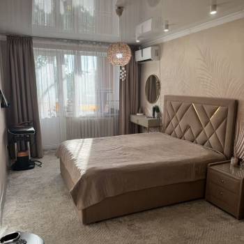 Сдается Многокомнатная квартира, 80 м²