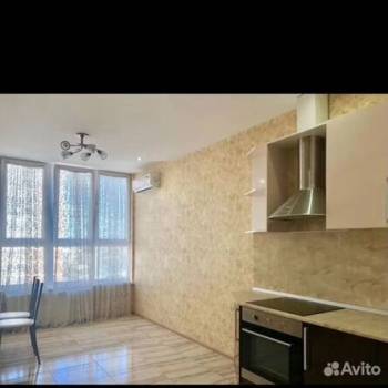 Сдается 2-х комнатная квартира, 60 м²