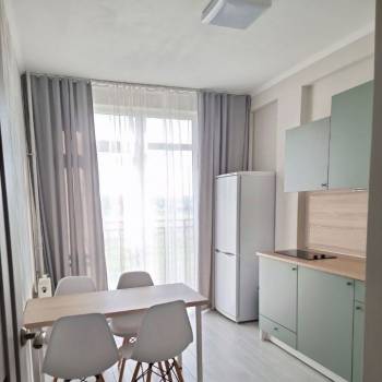 Сдается 1-комнатная квартира, 37 м²