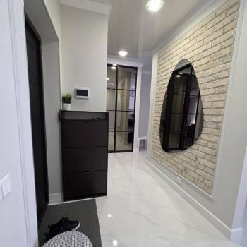 Сдается 1-комнатная квартира, 55 м²