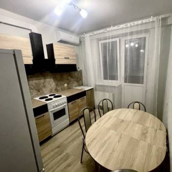 Сдается 2-х комнатная квартира, 50 м²