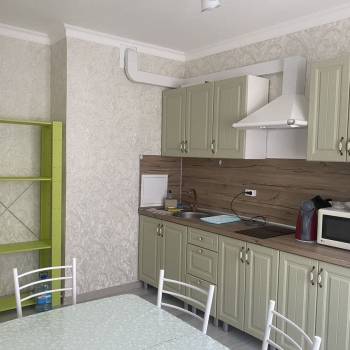 Сдается 2-х комнатная квартира, 65 м²