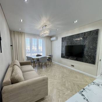 Продается Многокомнатная квартира, 85 м²