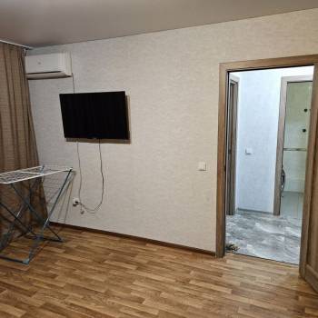 Сдается 1-комнатная квартира, 44 м²