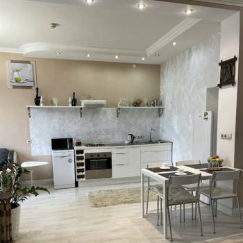 Продается 2-х комнатная квартира, 60 м²