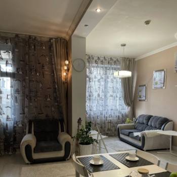Продается 2-х комнатная квартира, 60 м²