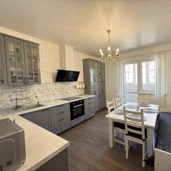 Продается 3-х комнатная квартира, 101 м²