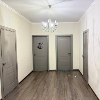 Продается 3-х комнатная квартира, 101 м²