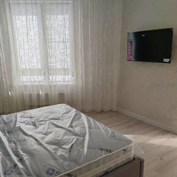 Сдается 1-комнатная квартира, 49,9 м²