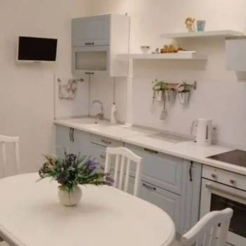 Сдается 2-х комнатная квартира, 75 м²