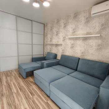 Сдается 1-комнатная квартира, 65 м²