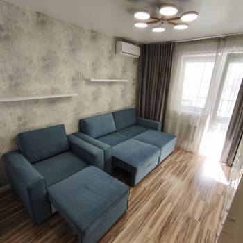 Сдается 1-комнатная квартира, 65 м²
