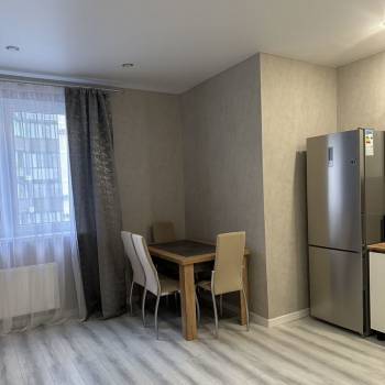 Сдается 1-комнатная квартира, 47 м²